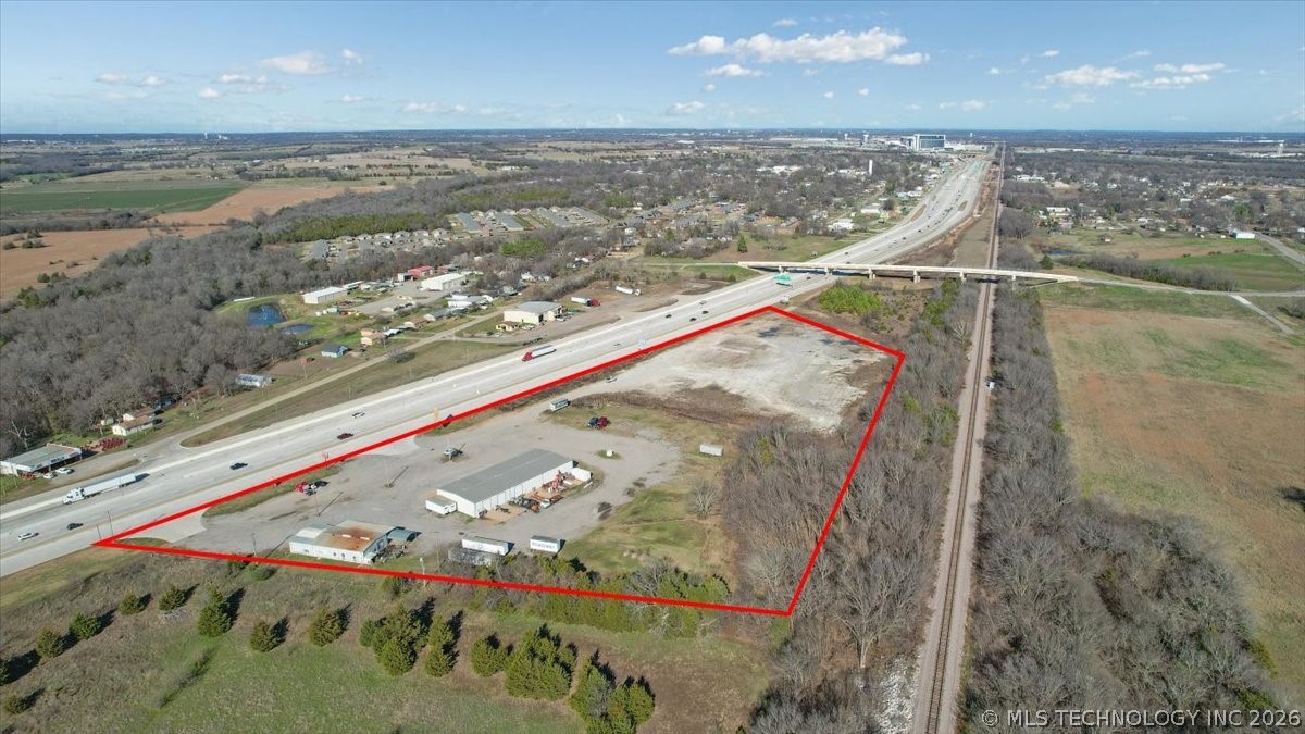 Photo 1 of 36 — 9104 US Hwy 69, Calera, OK 74730