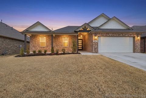 Photo of 28007 E 107th Street S, Coweta, OK 74429 (MLS # 2607083)