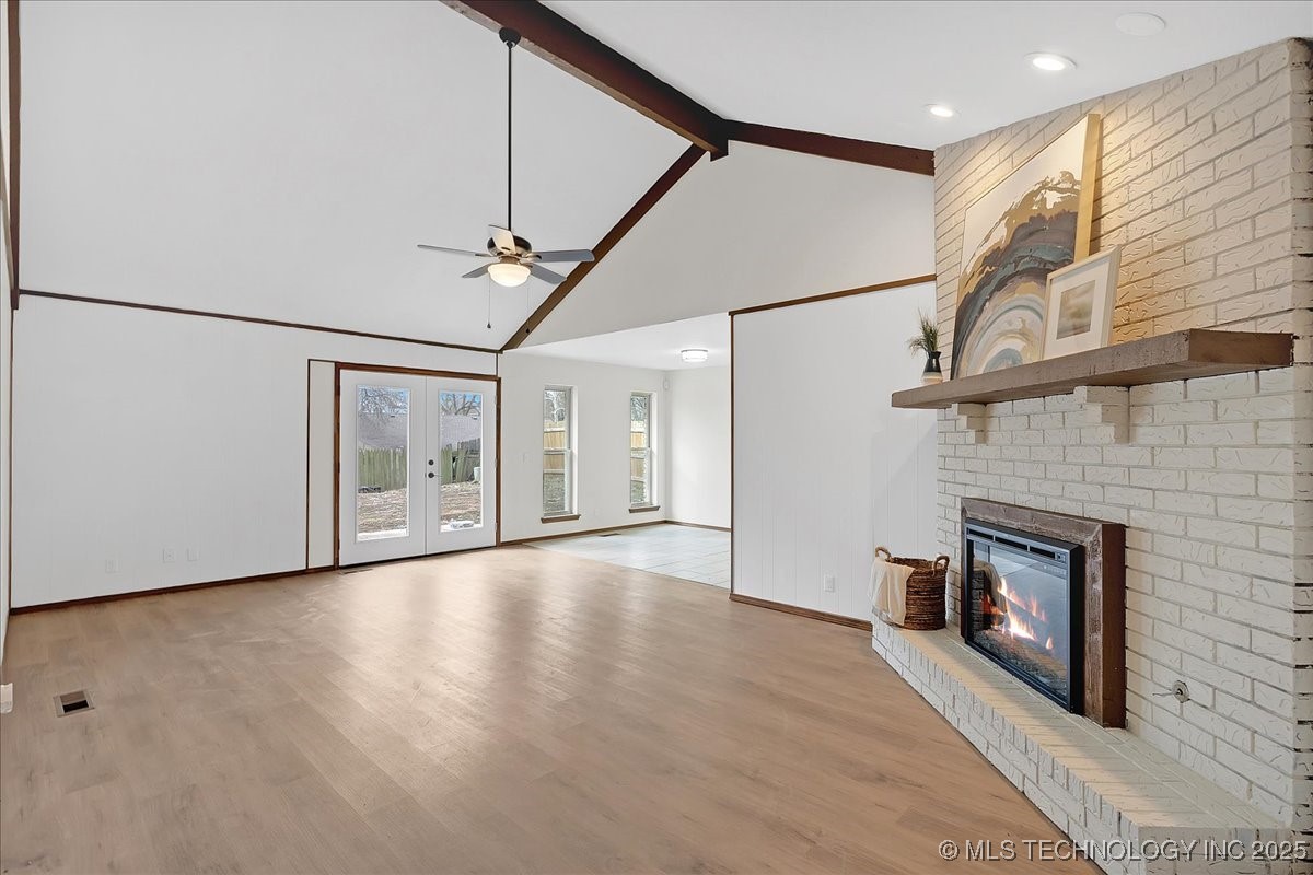 909 W Decatur Street