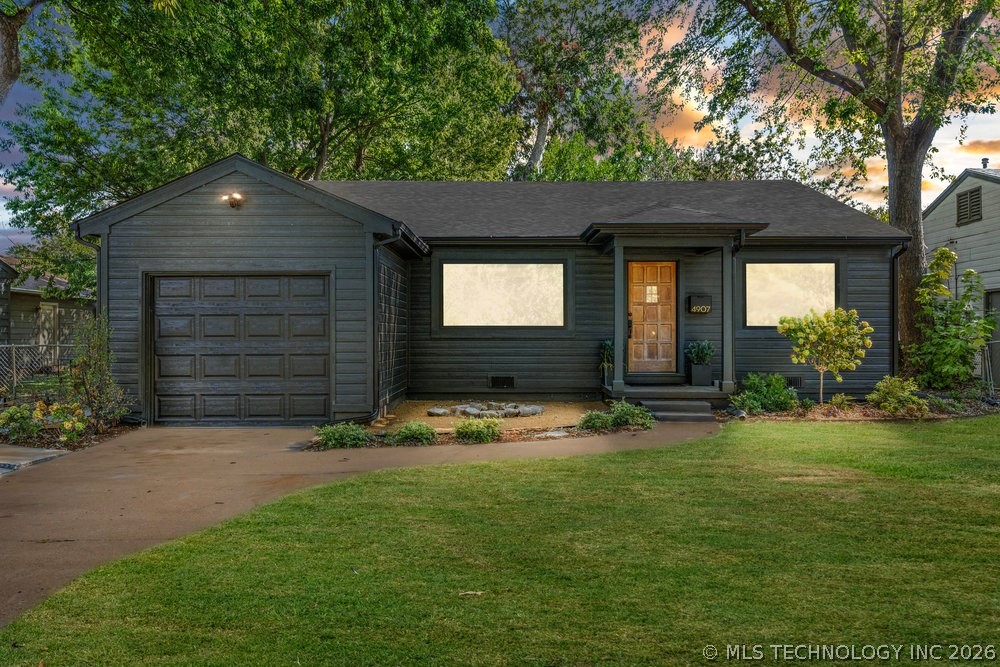 Photo 1 of 54 — 4907 S Boston Avenue, Tulsa, OK 74105