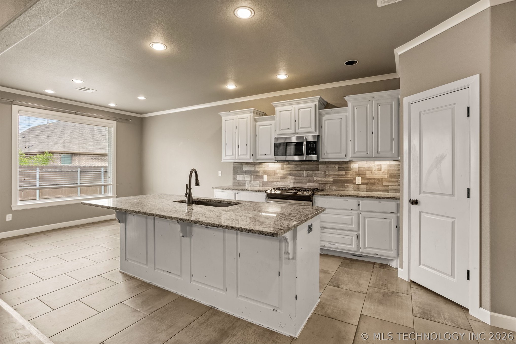 8110 N 77 EastAvenue, Owasso, OK 74055 — MLS #2620274 — photo 15 of 41