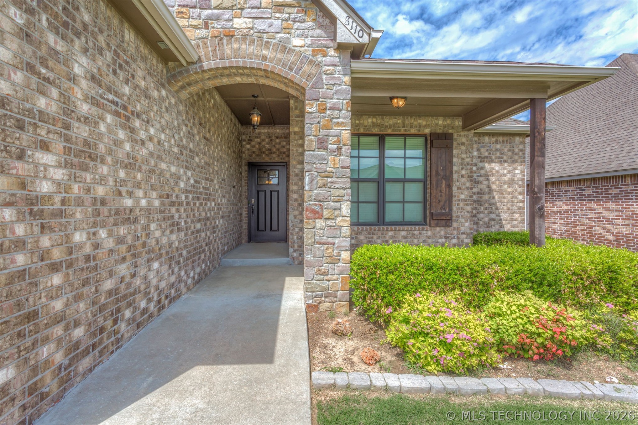 8110 N 77 EastAvenue, Owasso, OK 74055 — MLS #2620274 — photo 6 of 41