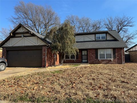 Photo of 9815 E 29th Street, Tulsa, OK 74129 (MLS # 2605127)