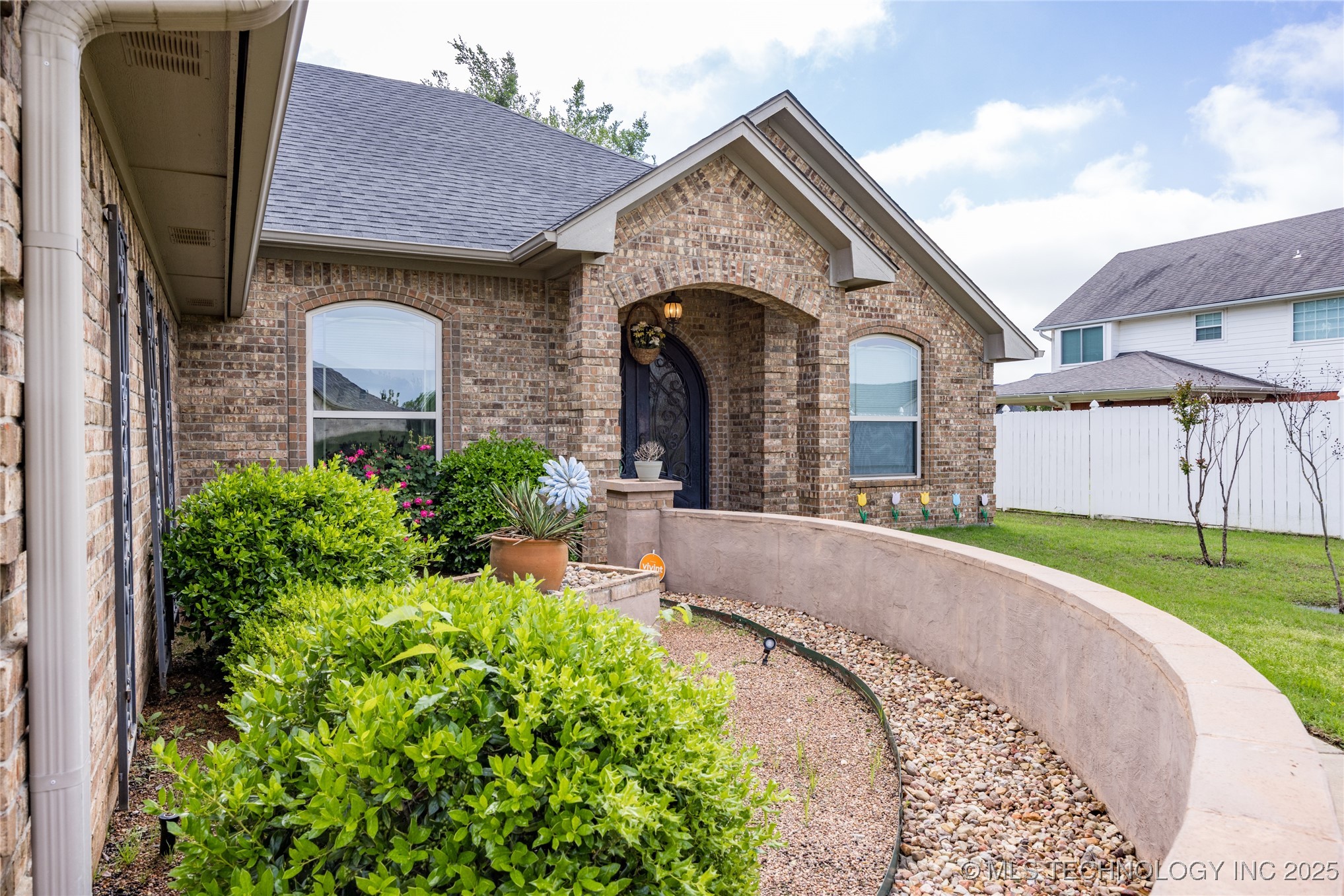 908 Springfield Court Court