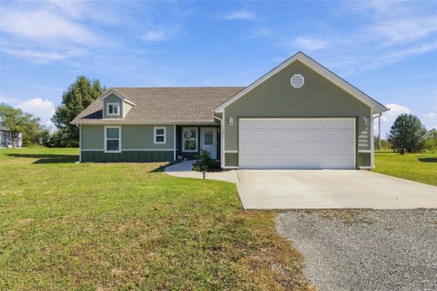 Photo of 1042 N 4345, Pryor, OK 74361 (MLS # 2638089)