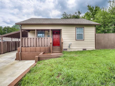 Photo of 4639 S 33rd West Avenue, Tulsa, OK 74107 (MLS # 2619401)