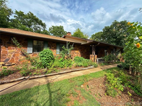 Photo of 3512 N 3693P, Holdenville, OK 74848 (MLS # 2626576)