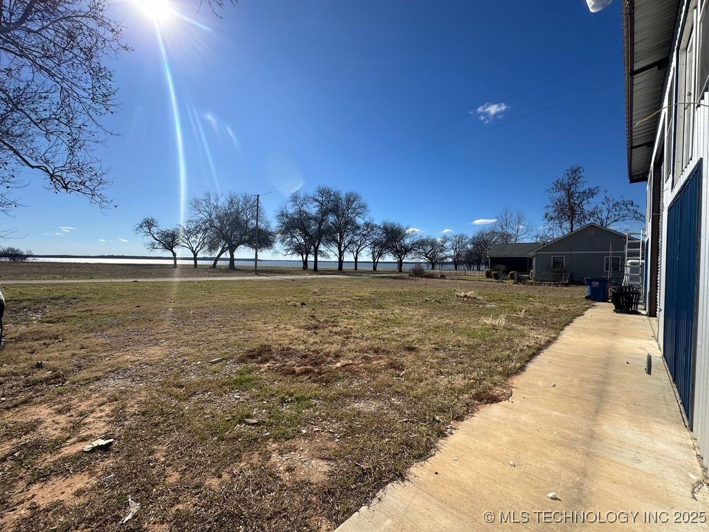 13870 Sherry Lane