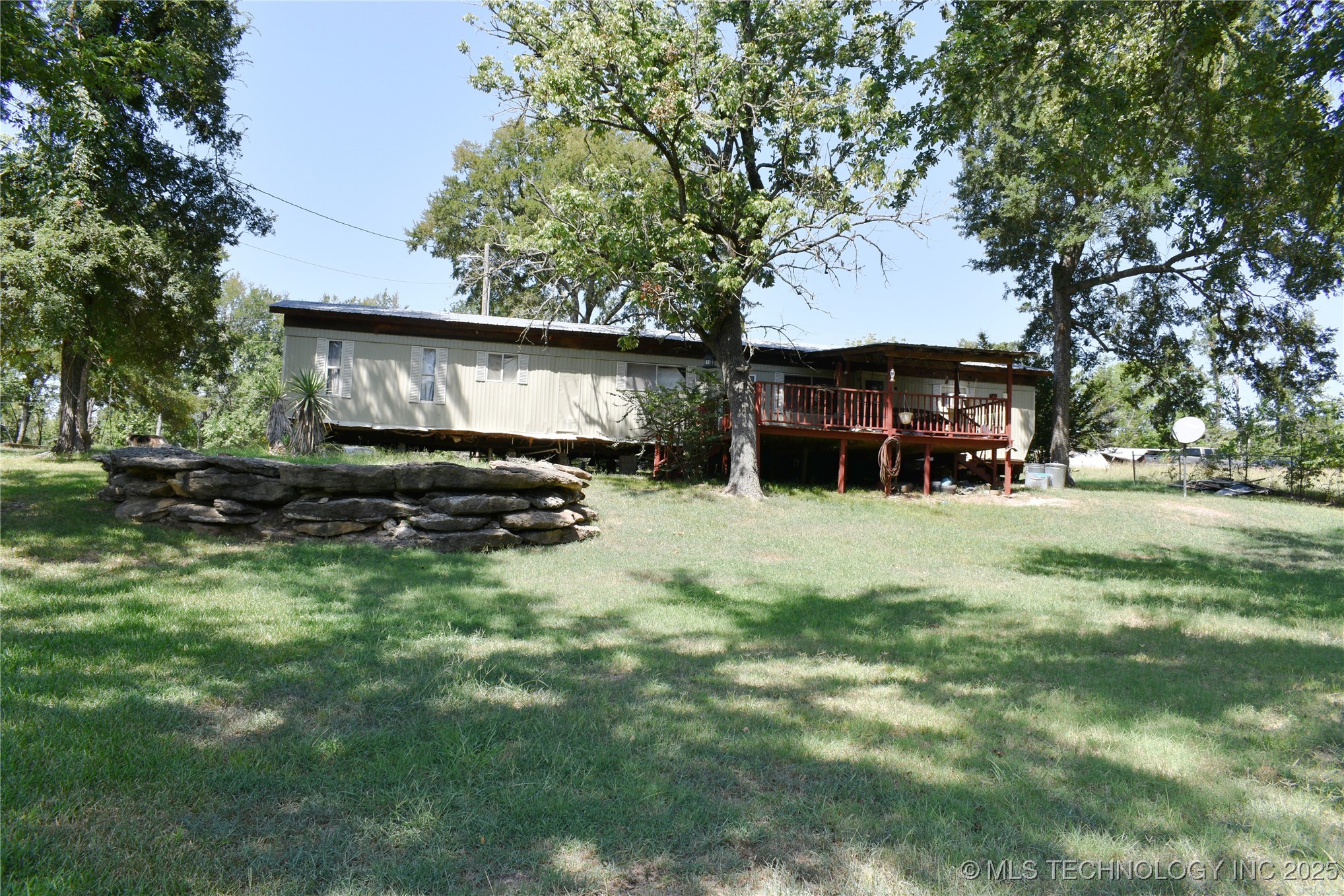 1041 Noble Acres