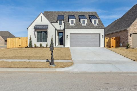 Photo of 5403 E 126th Street S, Bixby, OK 74008 (MLS # 2616316)