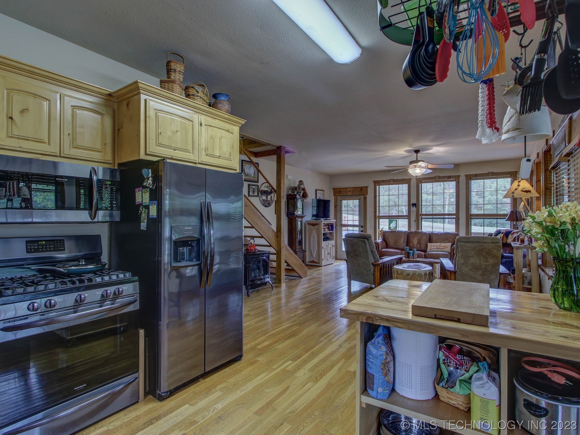 Photo 12 of 41 of 20413 E Allen Road house