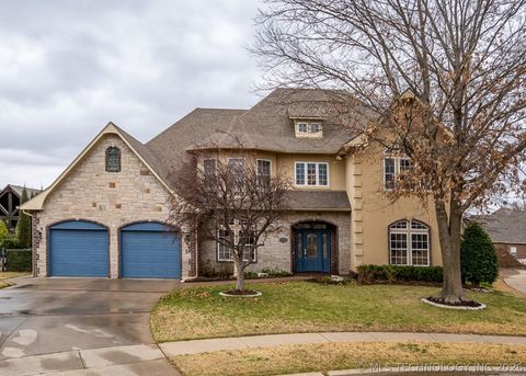 Photo of 6008 W Phoenix Court, Broken Arrow, OK 74011 (MLS # 2607913)