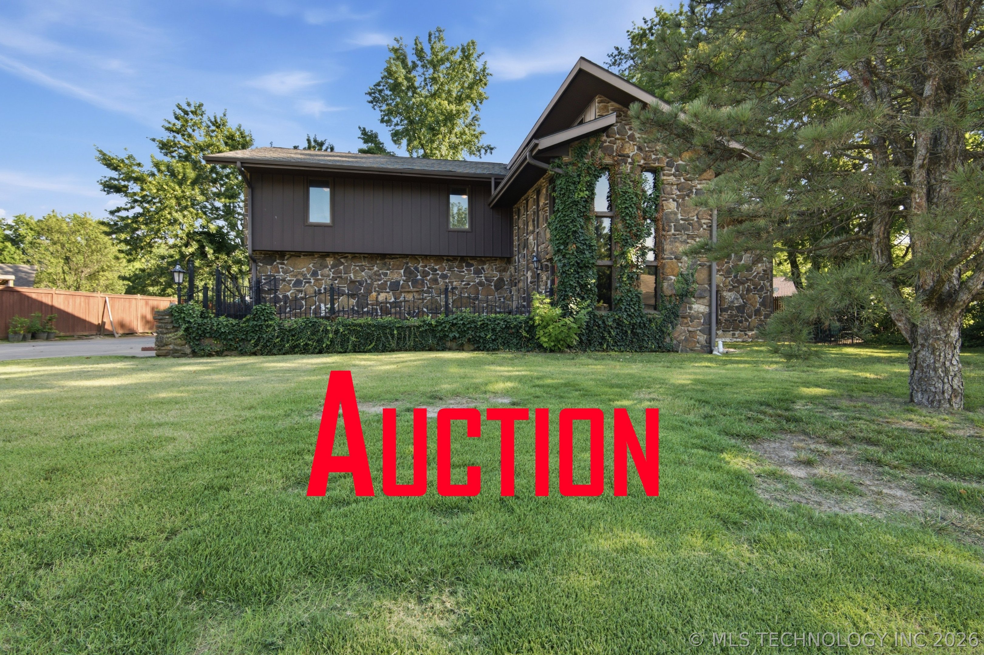 Photo 1 of 29 — 1206 20th Avenue NE, Miami, OK 74354