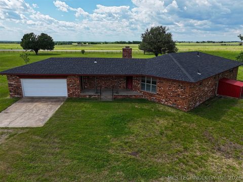 Photo of 11252 S Hwy 377, Kingston, OK 73439 (MLS # 2616040)