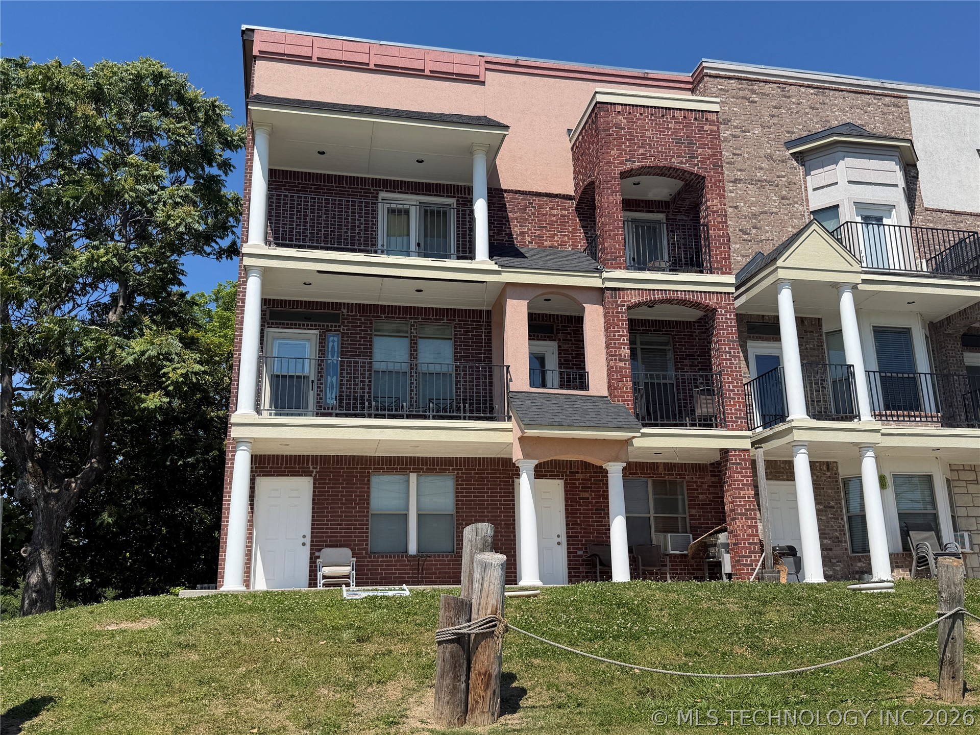 Photo 1 of 16 — 336 Lakeshore 336, Eufaula, OK 74432