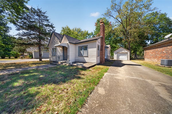 114 N COO Y YAH ST, PRYOR, OK 74361 - Image 477b613a5d2a0ec6316b6ec1cf3b6bb7/4200725108
