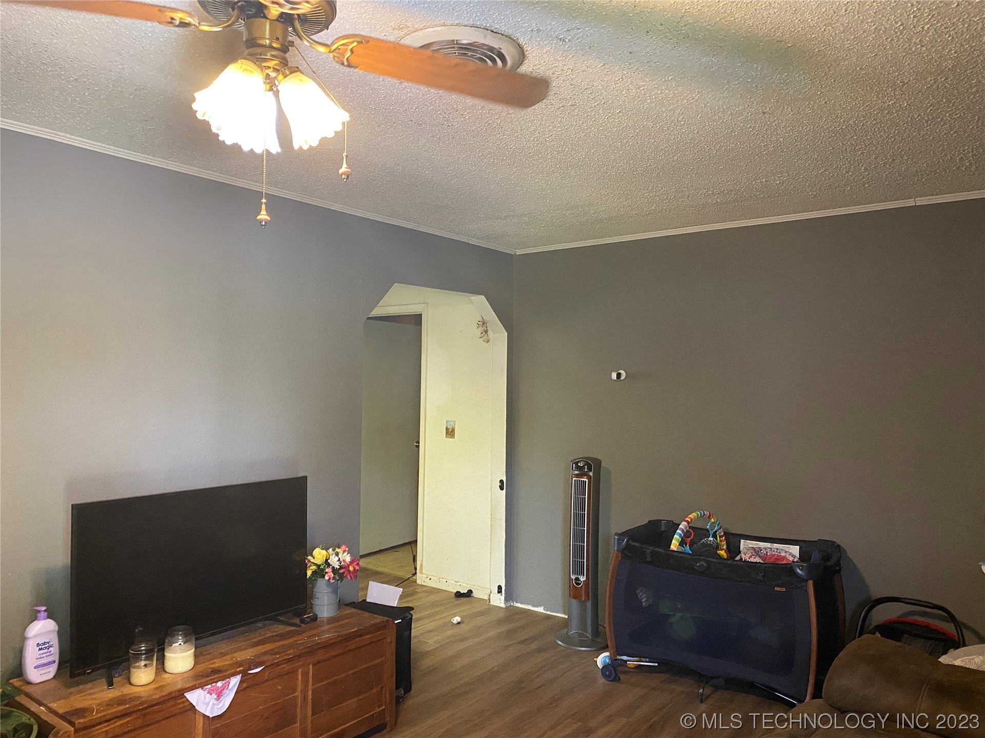 Photo 4 of 16 of 1803 Comanche house