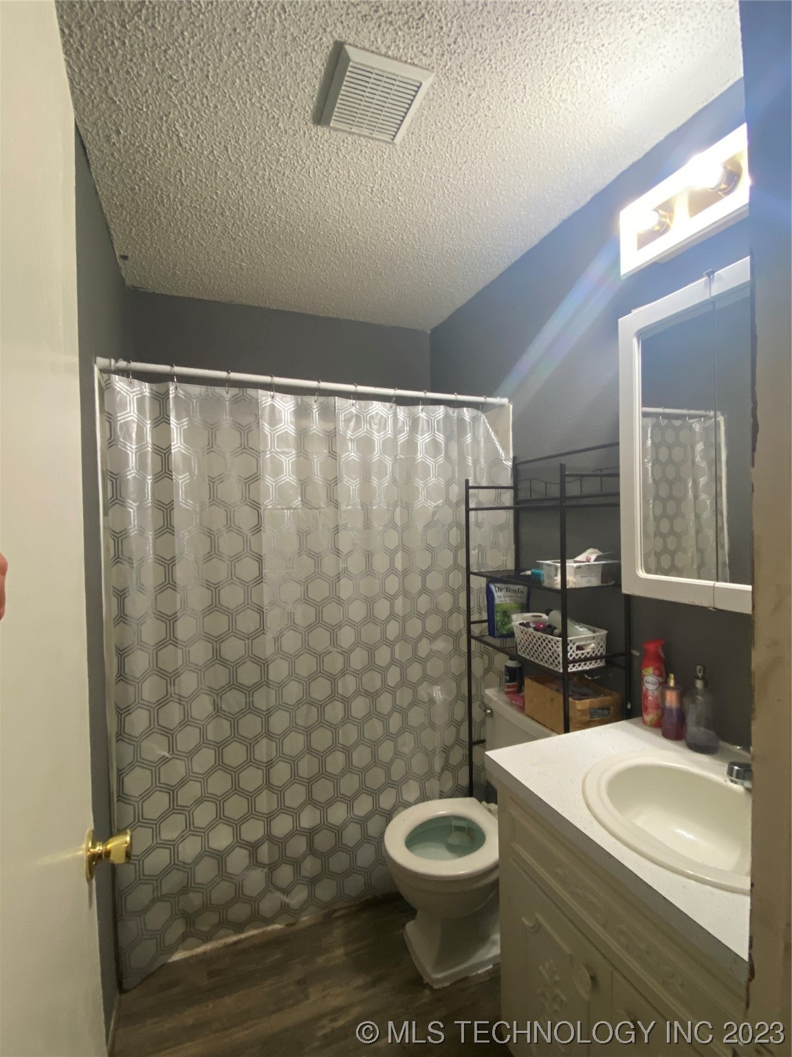 Photo 6 of 16 of 1803 Comanche house