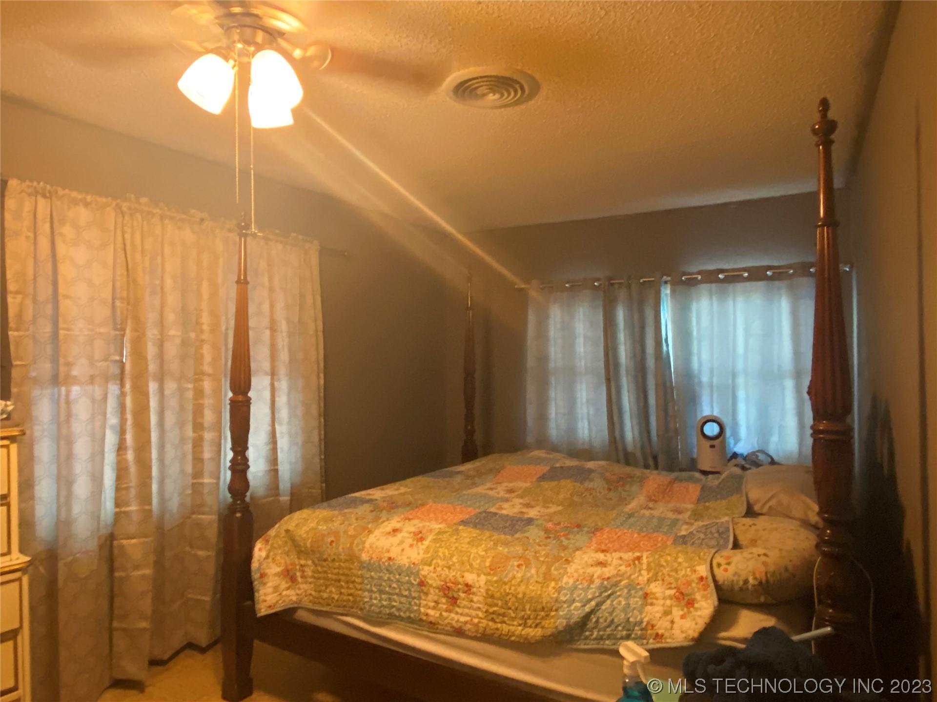 Photo 11 of 16 of 1803 Comanche house
