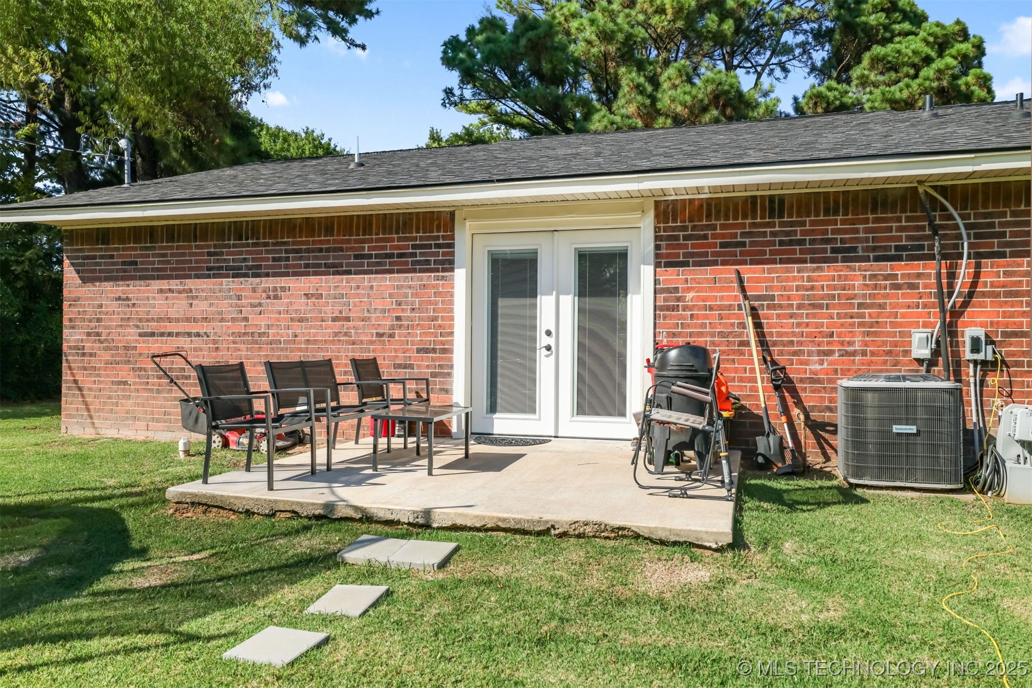 418 Hilltop Hollow