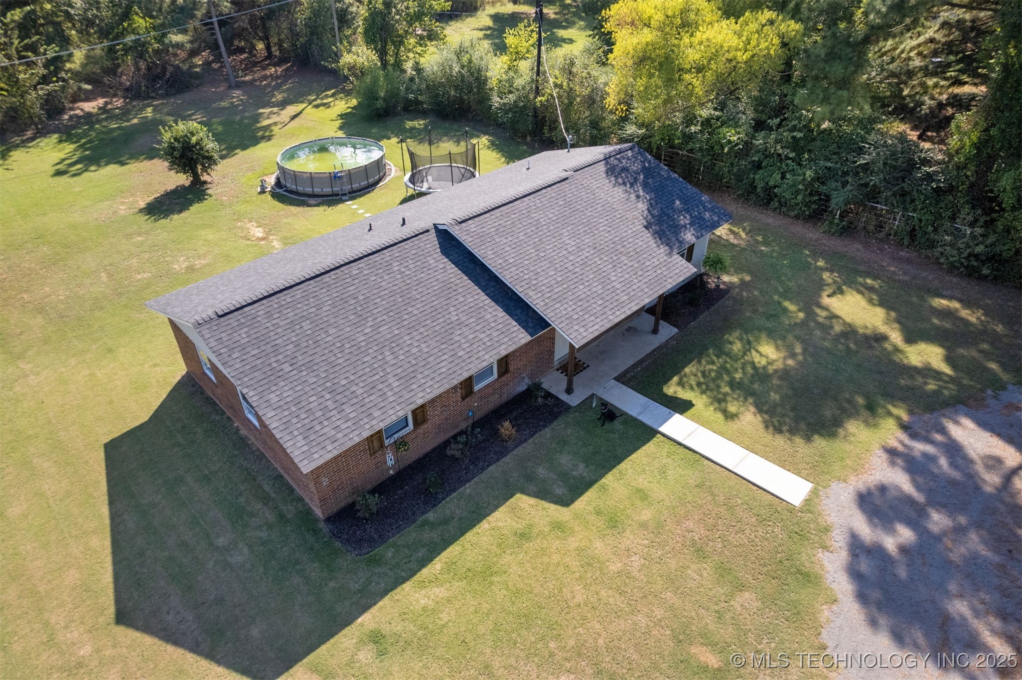 418 Hilltop Hollow