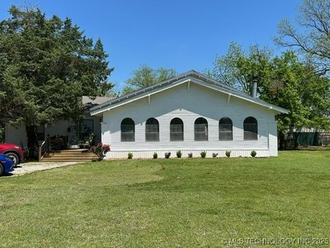 804 W Taliaferro Madill OK 73446