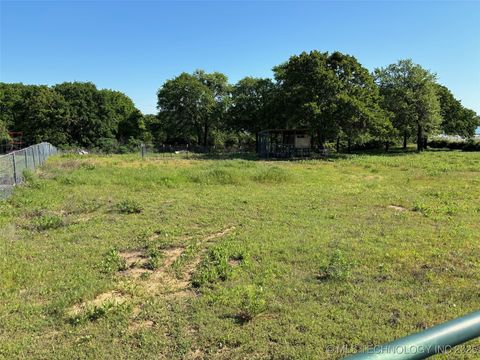 Boomer Road Kingston OK 73439