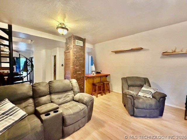 1034 Lakeside