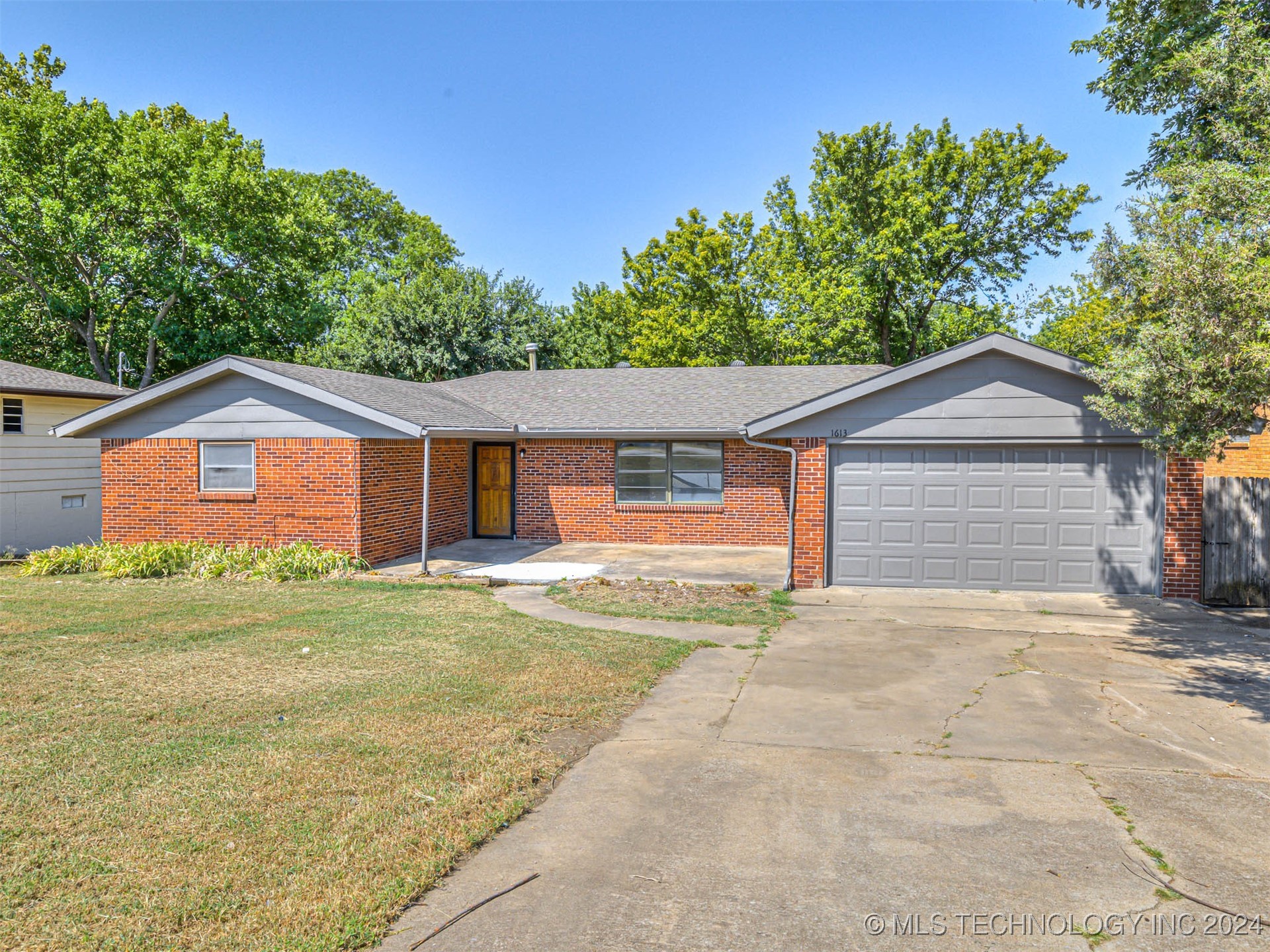 View Bartlesville, OK 74006 house