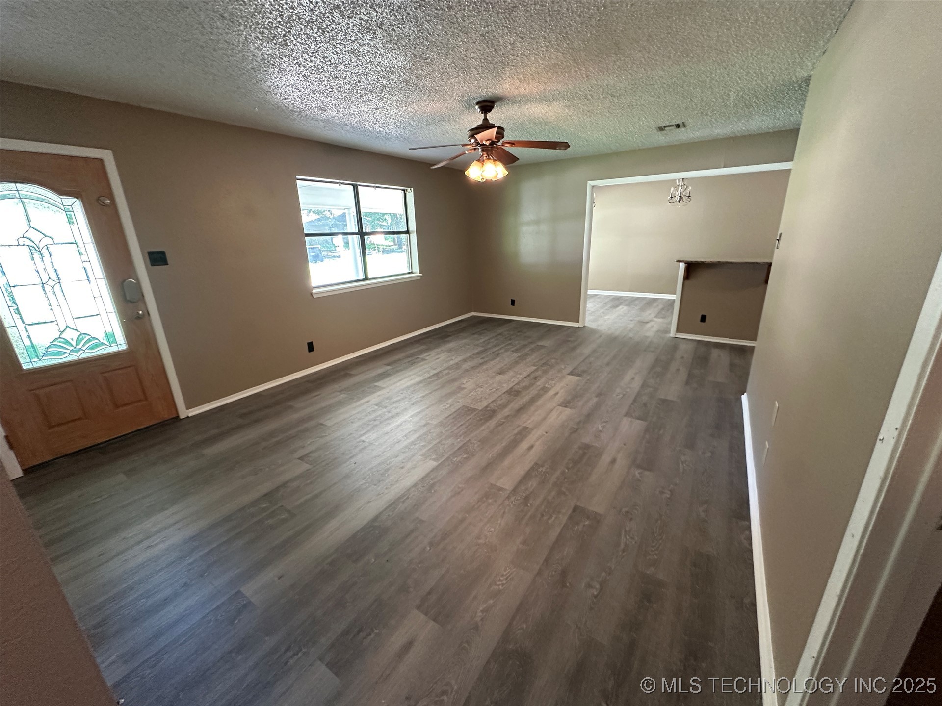 905 Brookside Drive