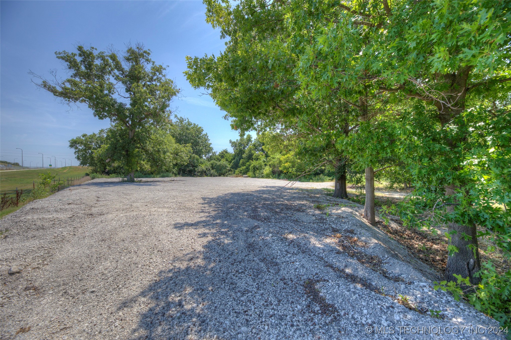 View Tulsa, OK 74107 property