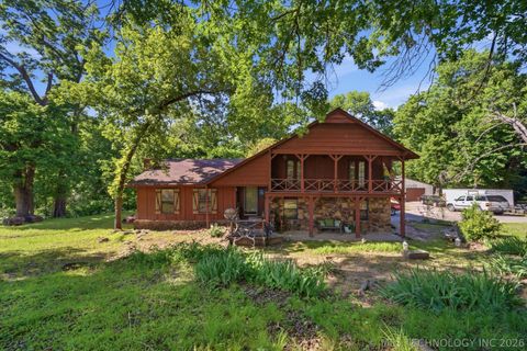 Photo of 10087 W 71st Street S, Sapulpa, OK 74066 (MLS # 2617256)