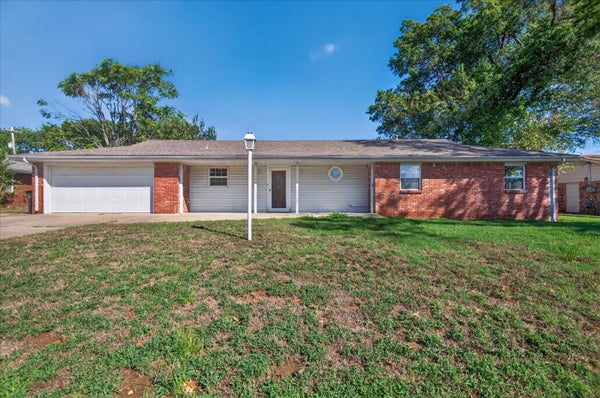 3716 VELMA DR, BARTLESVILLE, OK 74006 - Image 4a5b618b34debf69e507e6d76a79d31b/4209767017