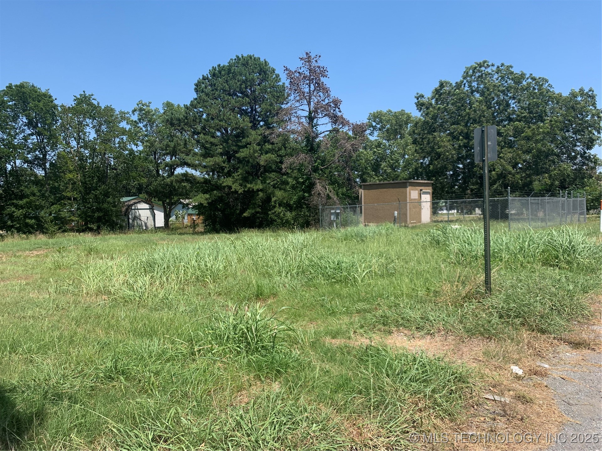 643 W Cedar