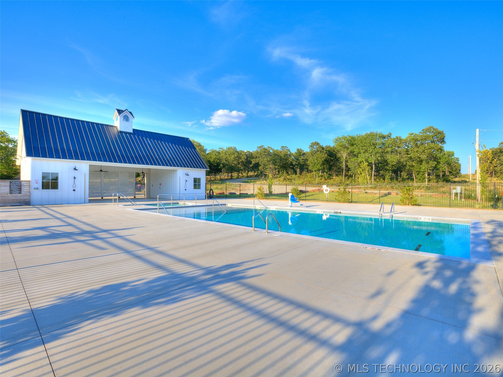 Photo 1 of 44 — 56 Turkey Loop, Eufaula, OK 74432
