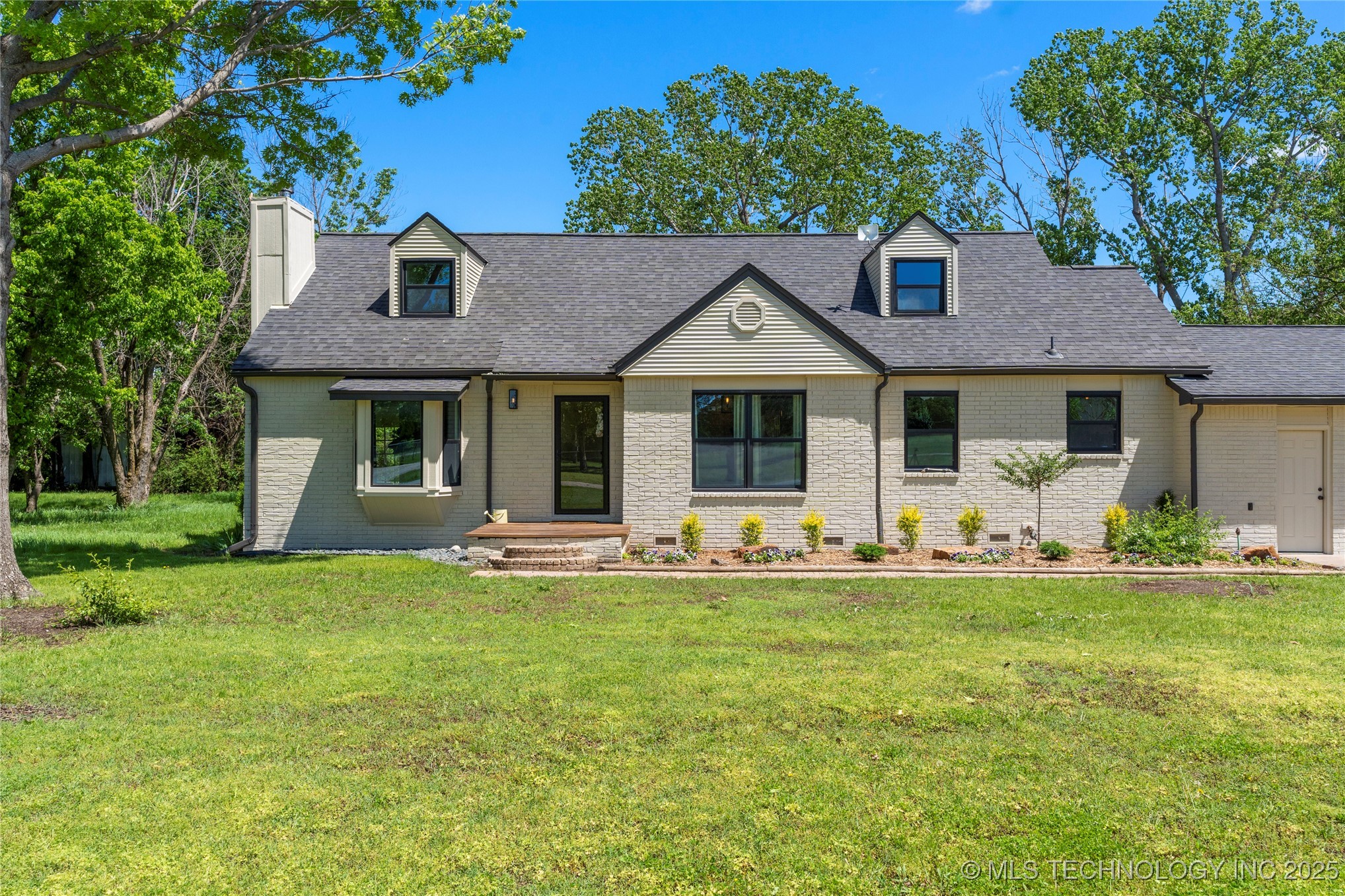 12415 N 75th EastAvenue