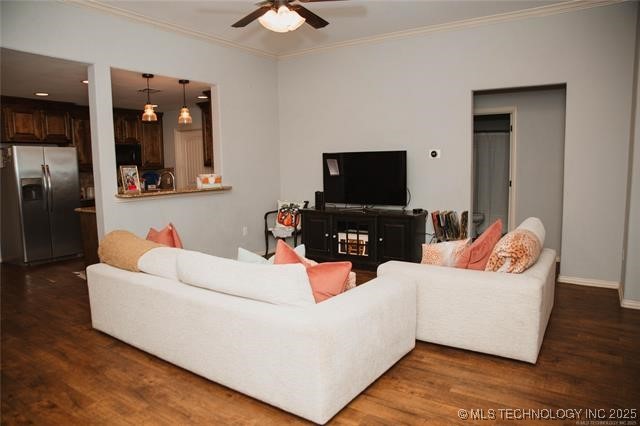 841 Annas Way