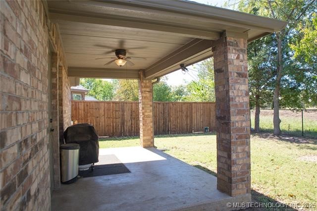 841 Annas Way