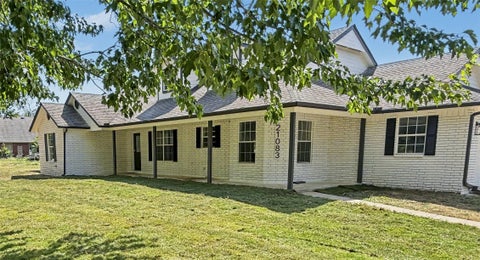 Photo of 21083 S Forrest Drive, Tahlequah, OK 74464 (MLS # 2619710)