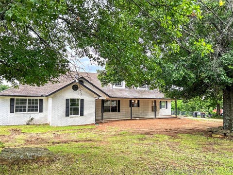 Photo of 21083 S Forrest Drive, Tahlequah, OK 74464 (MLS # 2619710)
