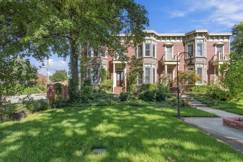 Photo of 1621 S Lewis Avenue, Tulsa, OK 74104 (MLS # 2636870)