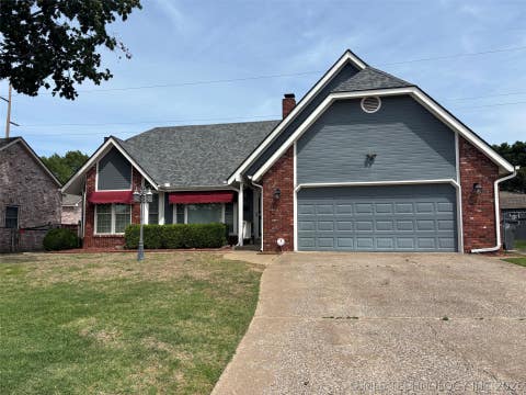 Photo of 3415 S 88th EastAvenue, Tulsa, OK 74145 (MLS # 2616942)