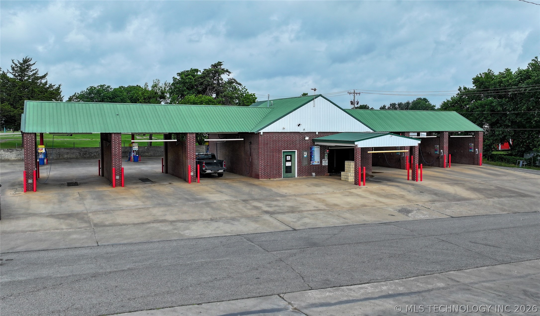 900 W 17Th St, Sulphur, OK 73086