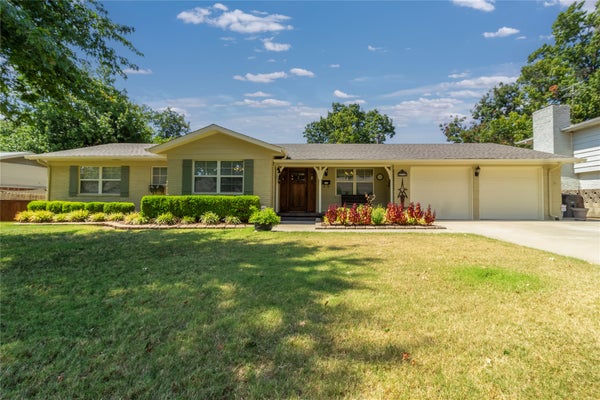 3740 S DARLINGTON AVE, TULSA, OK 74135 - Image 4e5b14fac6ec7ff2c39918a6a177d3c6/649134986