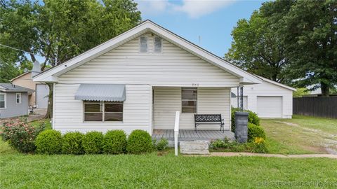 702 E Elgin Place Broken Arrow OK 74012