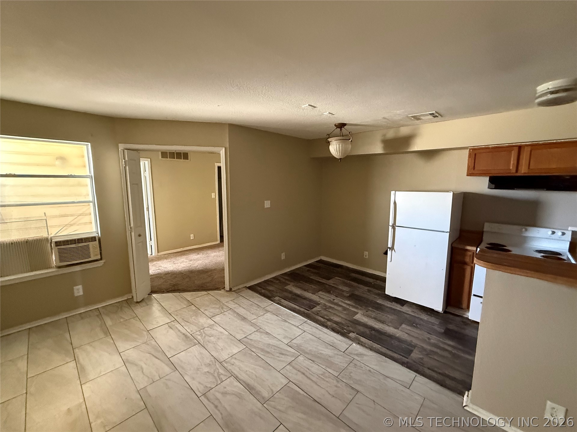 Photo 1 of 6 — 1808 E 66th Place D301, Tulsa, OK 74136