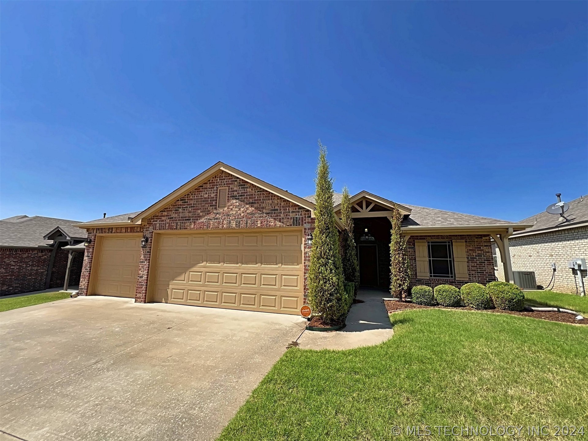 View Coweta, OK 74429 house