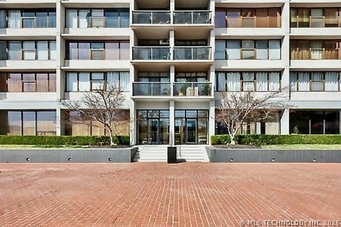 Photo of 450 W 7th Street #207, Tulsa, OK 74119 (MLS # 2632676)