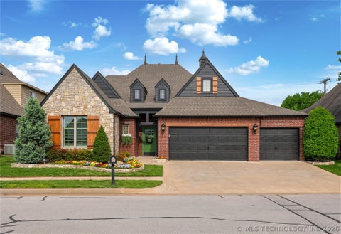 Photo of 11343 S 75th Avenue E, Bixby, OK 74008 (MLS # 2616250)