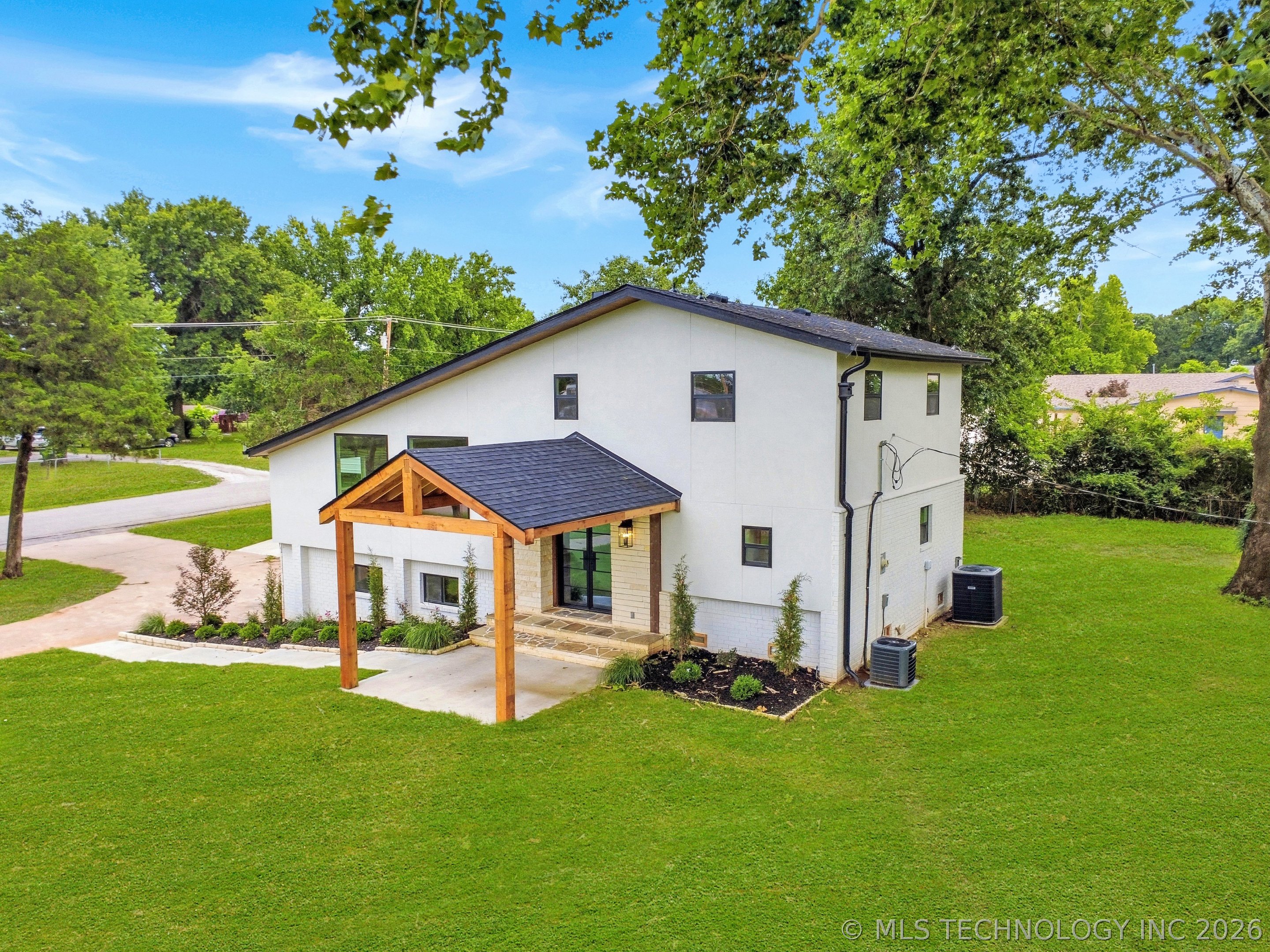 Photo 1 of 65 — 12208 Heywood Hill Road, Sapulpa, OK 74066